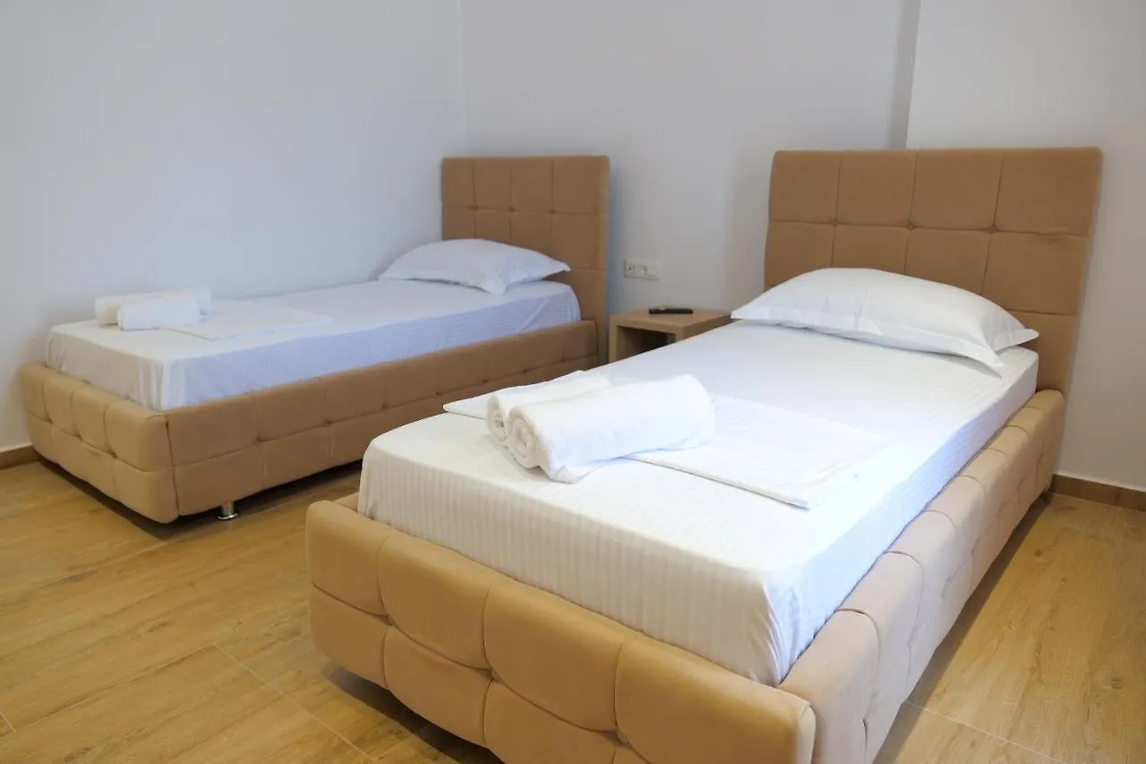 Summer Point Hotel Εξαμίλιο