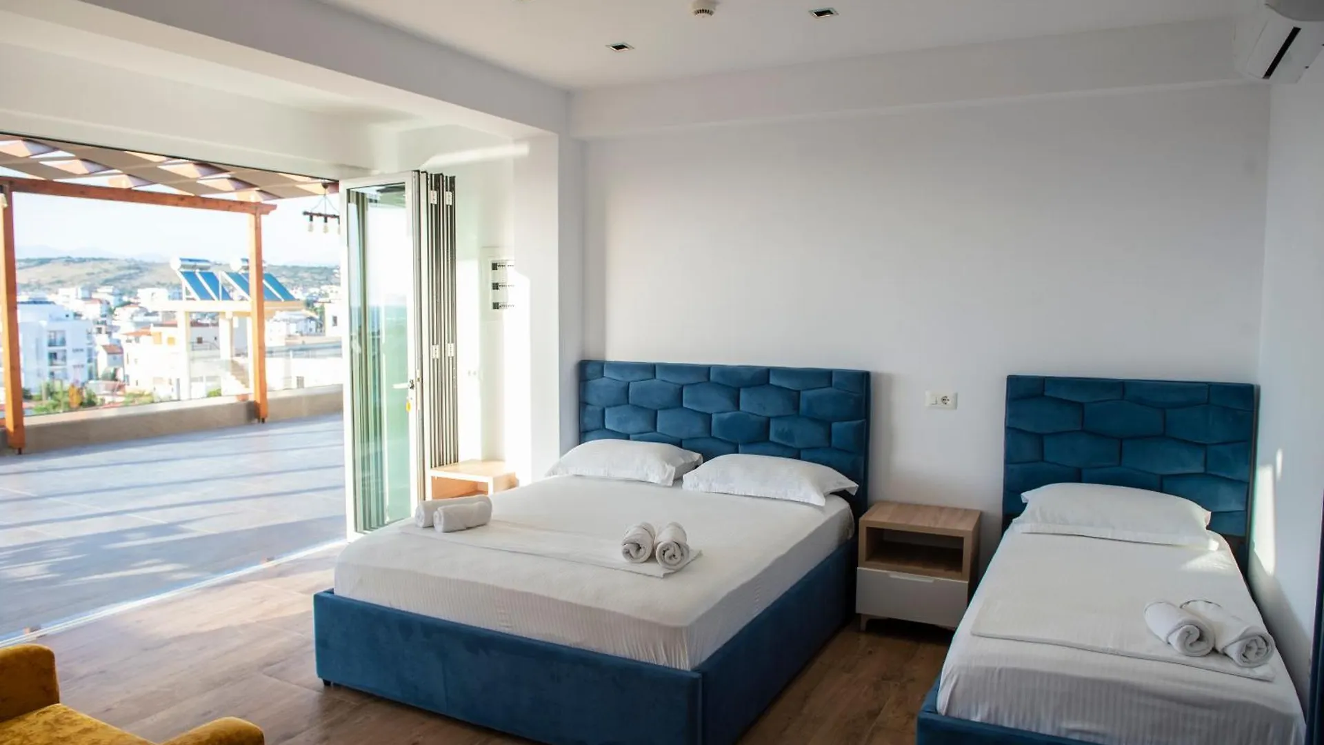 Summer Point Hotel Ksamil